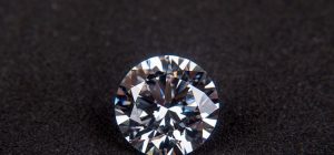 Darujete diamantové šperky? A viete, čo diamant symbolizuje?